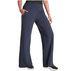 Athletes Metropolis Wide Leg Pants
